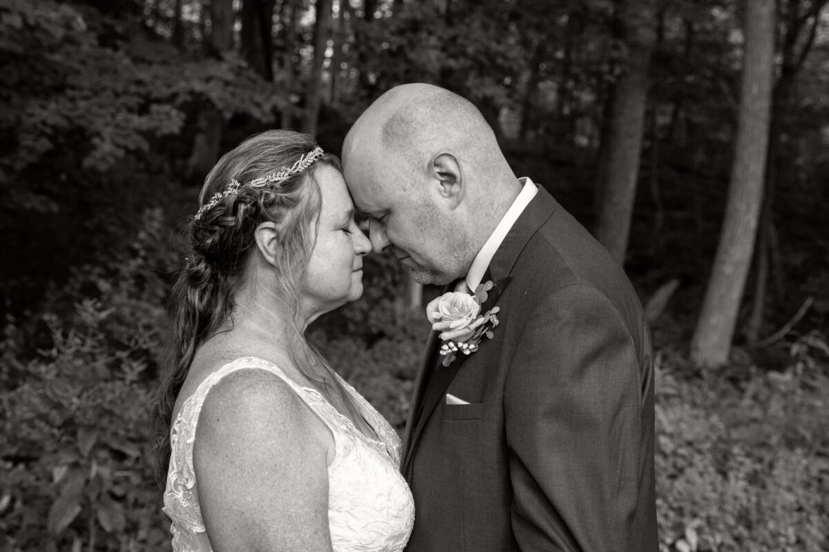 A Rainy Summer Wedding Day: Debbie & Todd in Clarkston